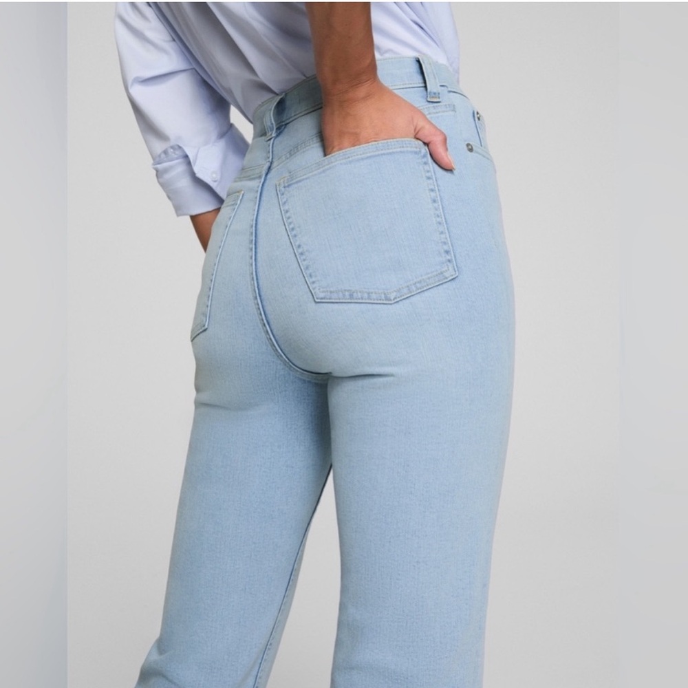 NWT Spanx Lycra Fitsense Slim Straight Jeans in Turner Wash Sz 6 - Picture 4 of 16